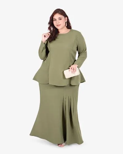 Mahlika Minimalist Pleated Kurung Set - Sage Green