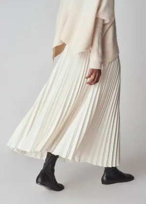 Pleated Elastic Waist Skirt in Stretch Crepe - Ivory