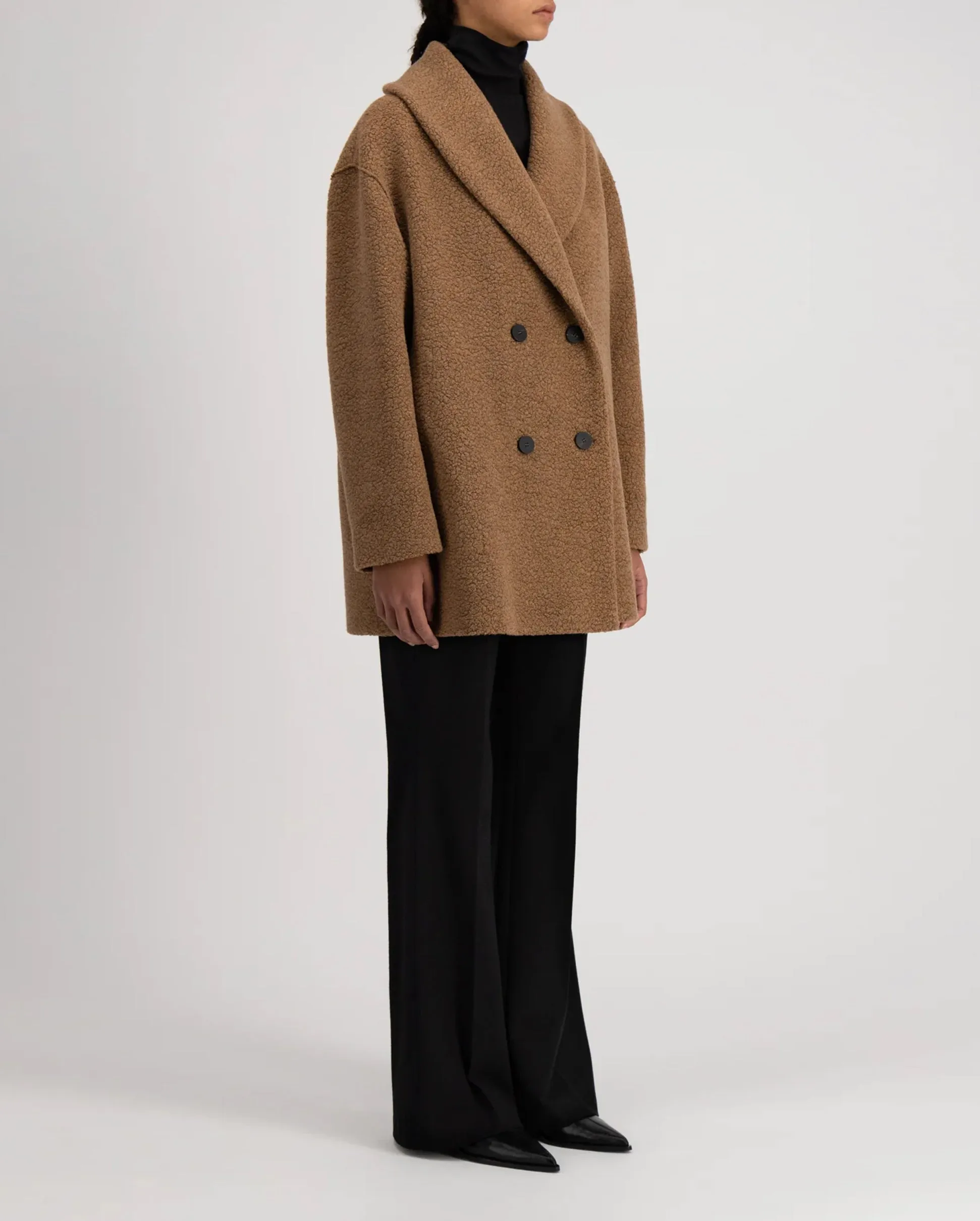 SHAWL COLLAR D.B. BOUCLE JACKET / TEDDY BROWN