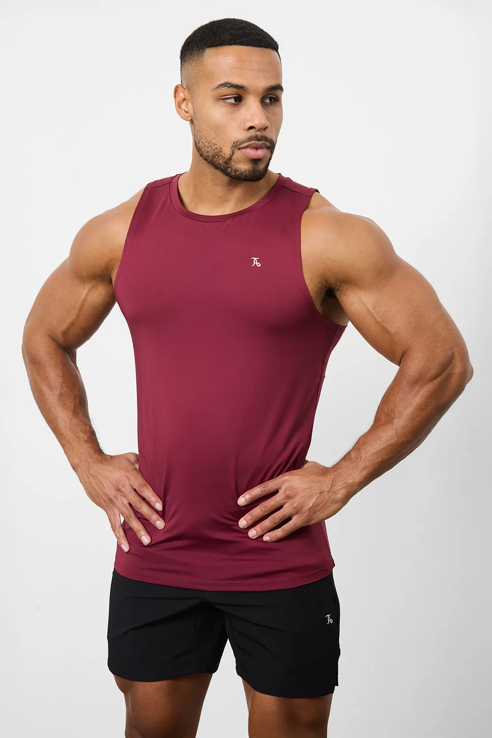 Training Vest in Burgundy