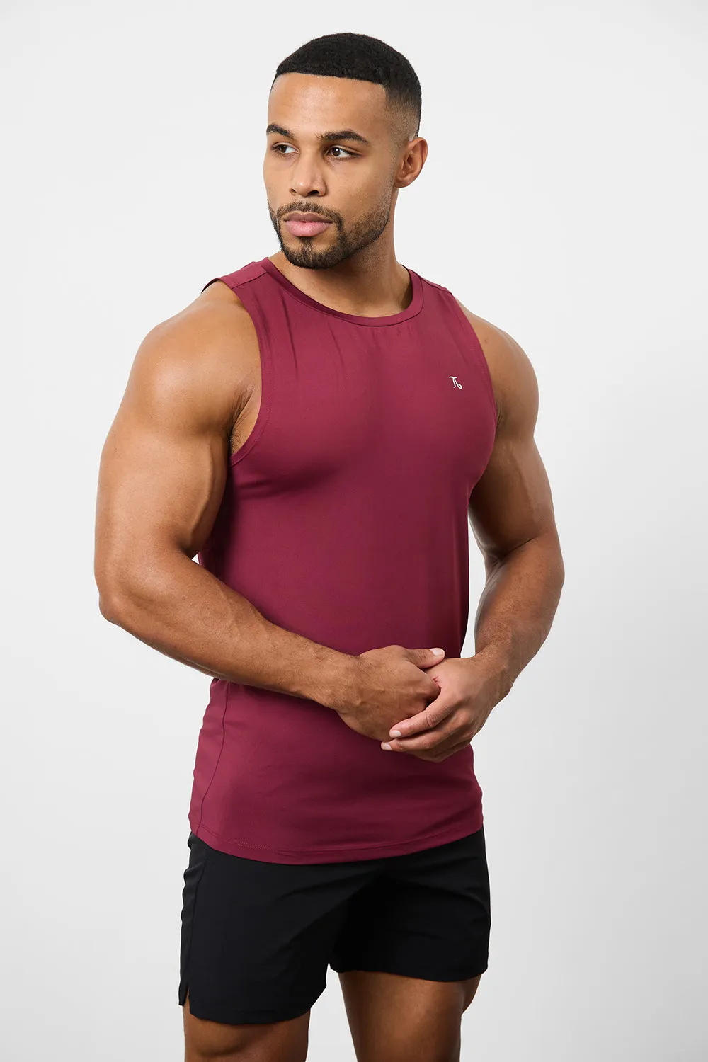 Training Vest in Burgundy