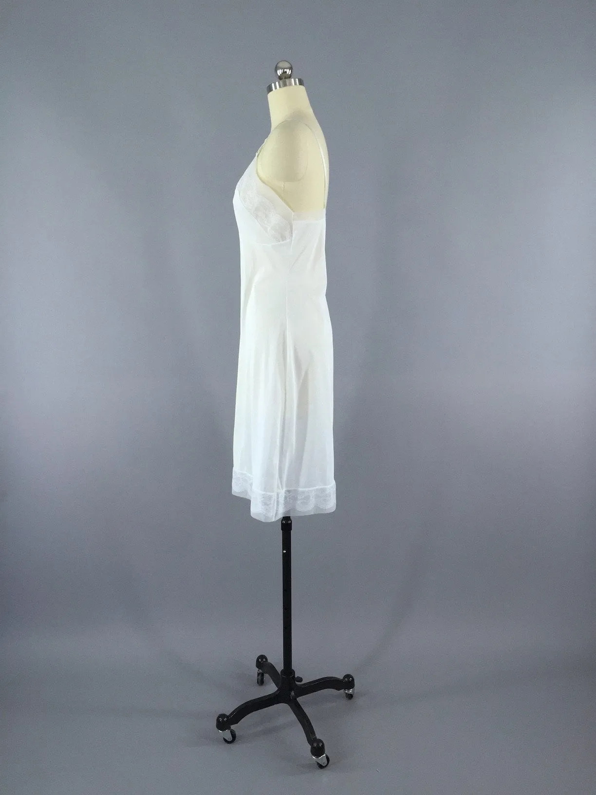 Vintage Slip / White