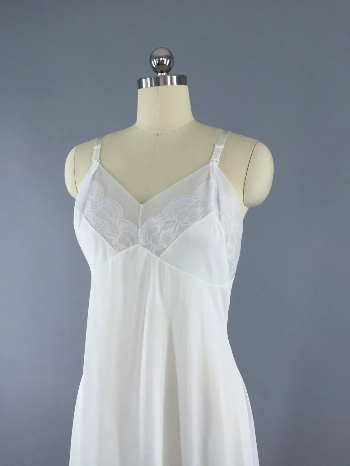 Vintage Slip / White